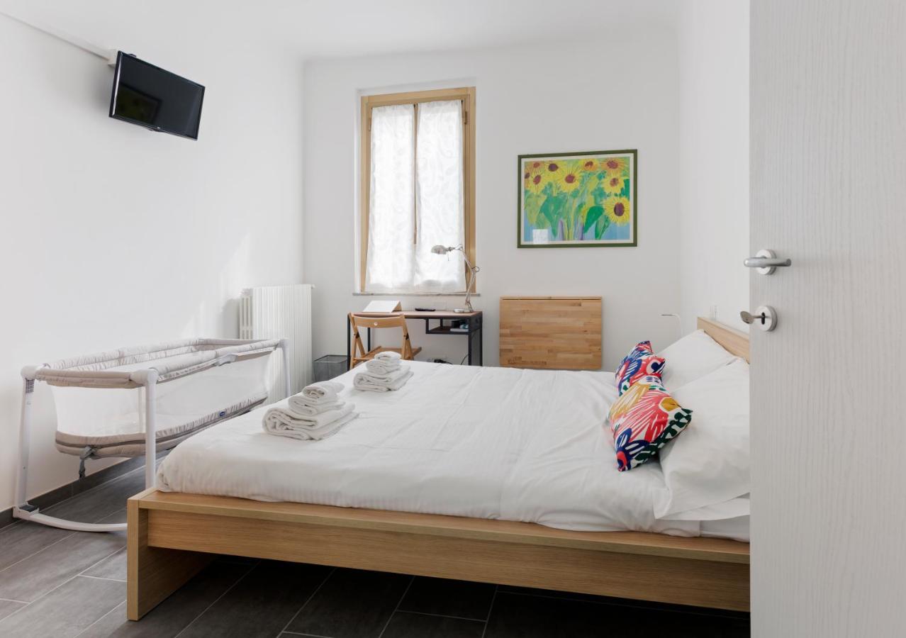 Comfortable Family Group Apartment Via Paruta - Chambres d’hôtes