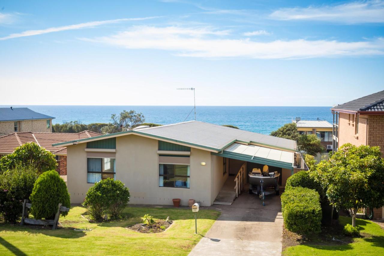 Kianga Parade Beach House - B&B