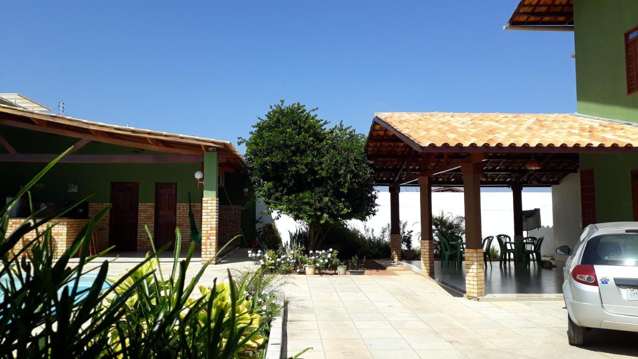 Deck com suíte/piscina/garagem. Próx. UFCA/Unileão - B&B