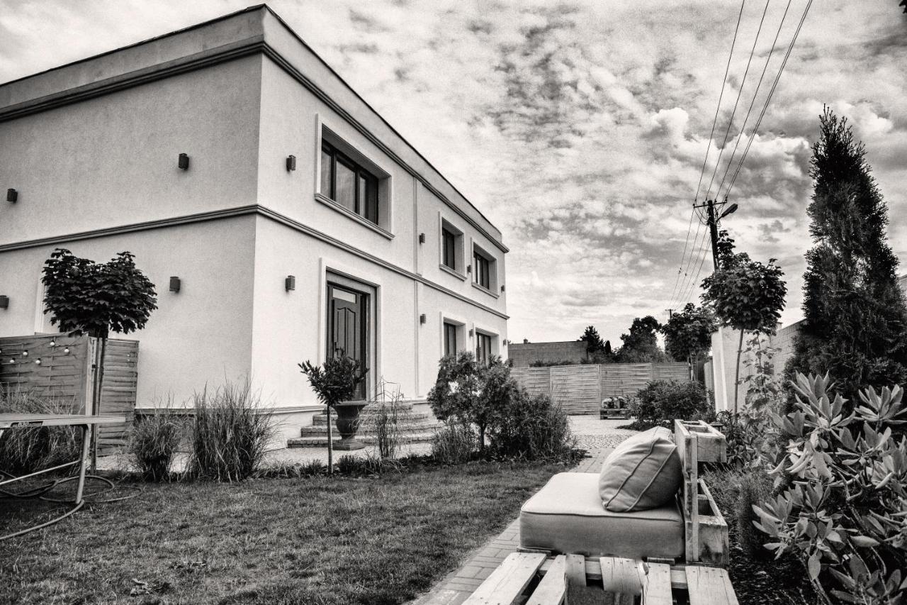 Willa Stara Wozownia w Lusowie - B&B