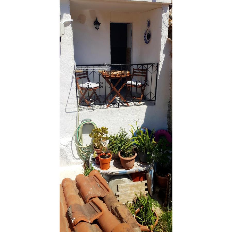Penny's studio in the heart of Poros - B&B Póros