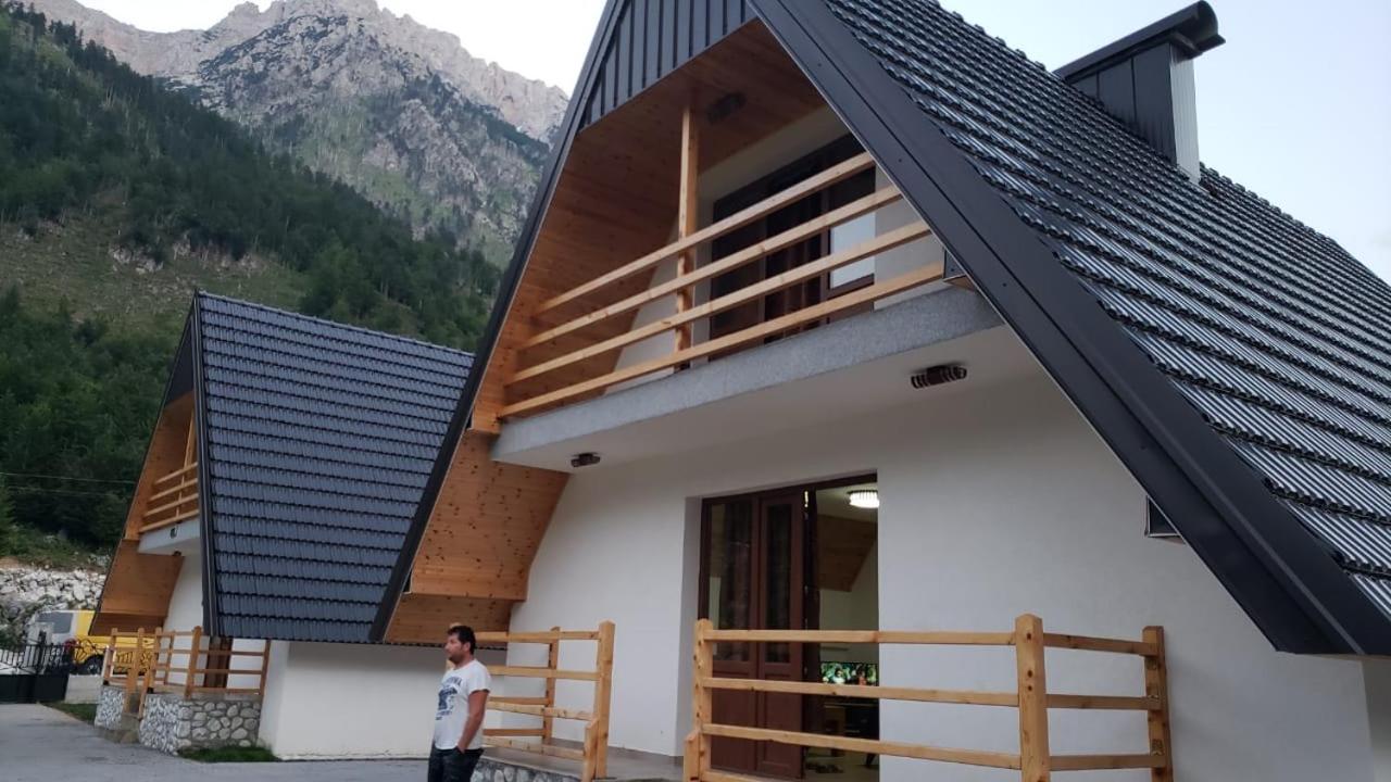 Bujtinat e lugines Valbone - B&B