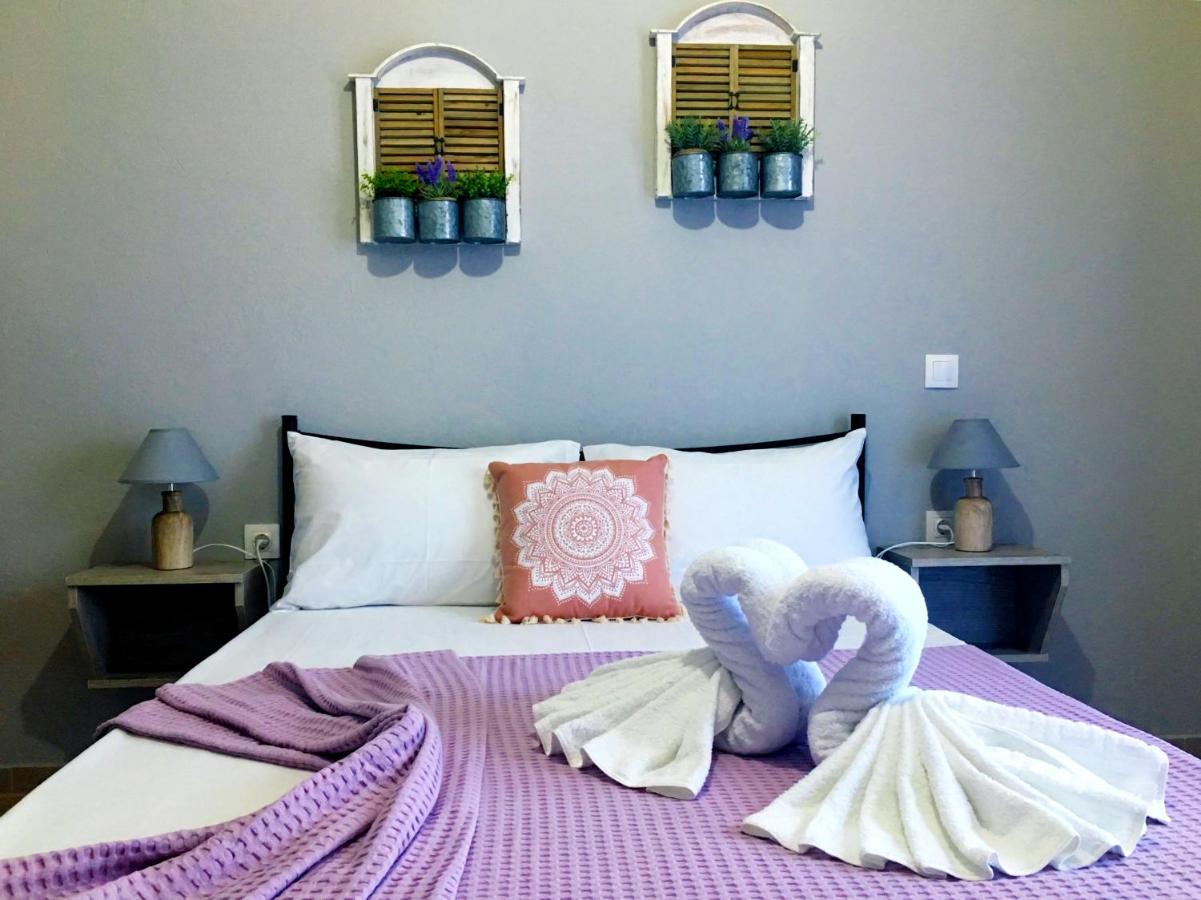 Almira - rooms to let - B&B Néa Róda