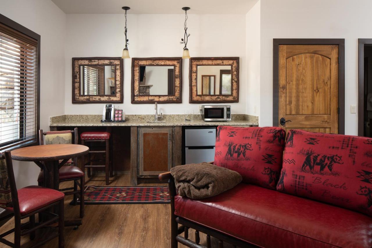 Superior Suite