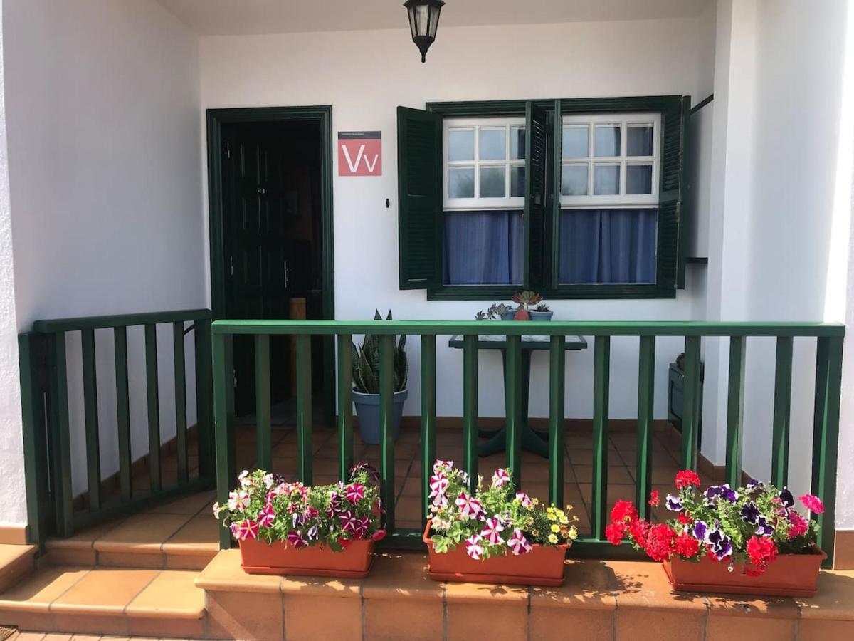 Primera línea en piscinas naturales. - Ferienwohnung
