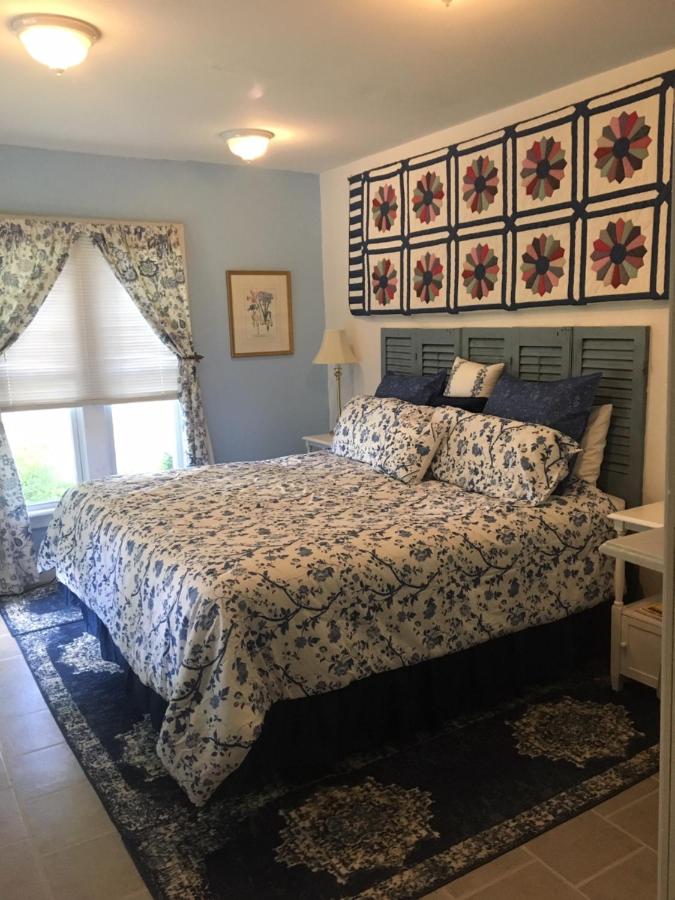 King Room with Spa Bath