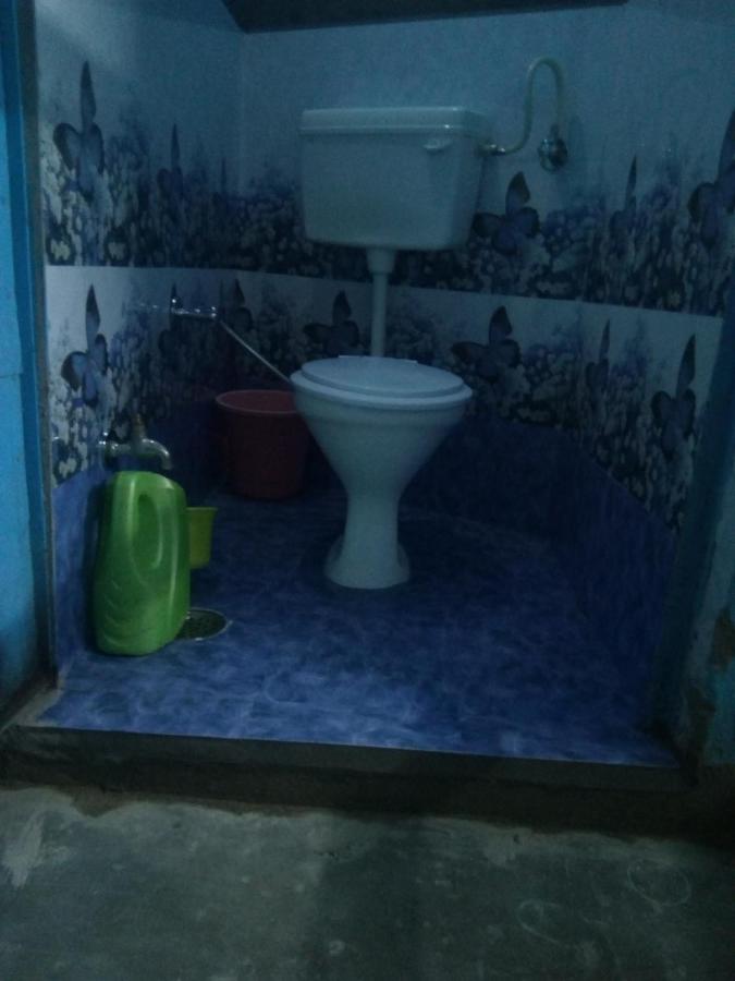 Eenpersoonskamer met Gedeelde Badkamer