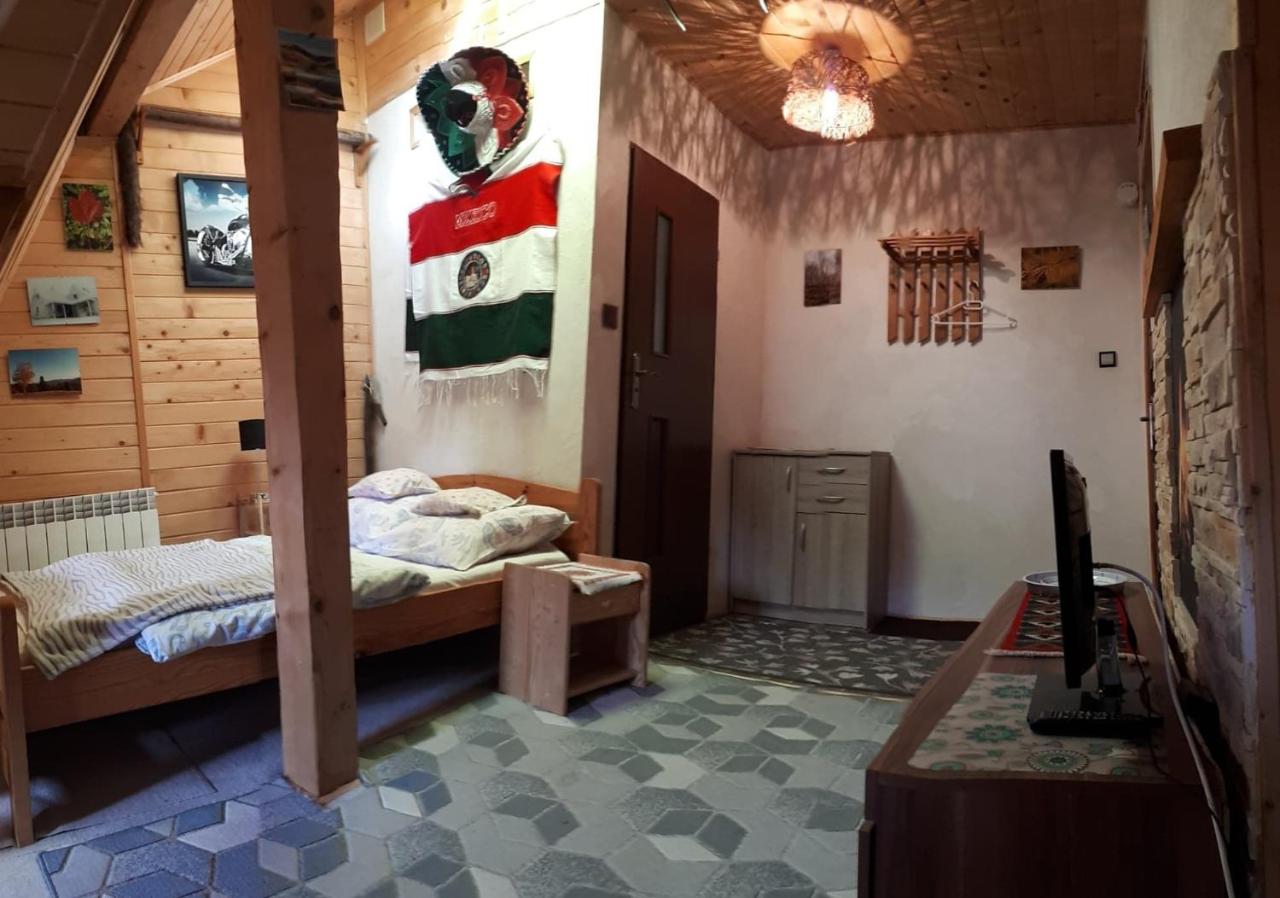 Standard Single Room with Shower