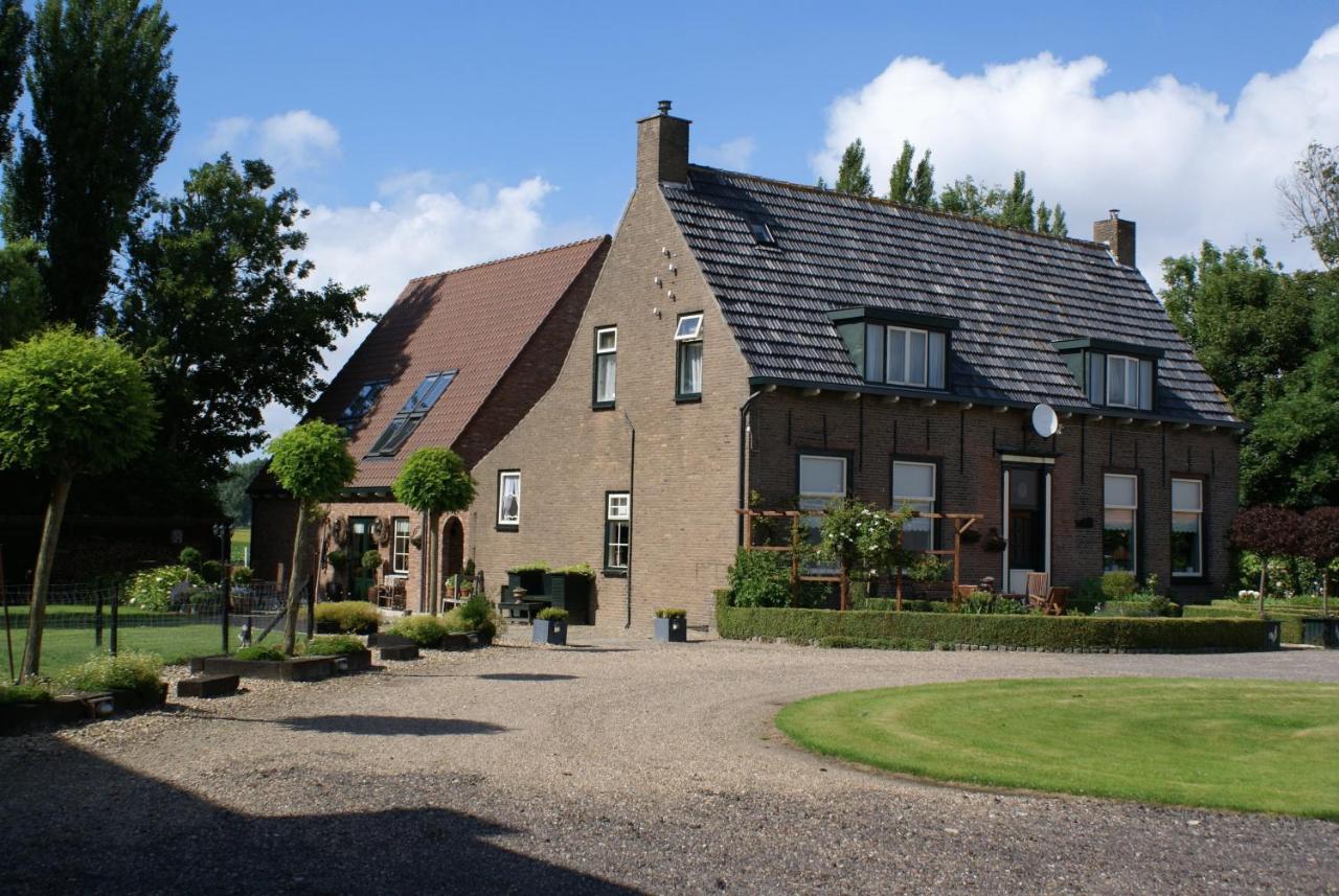 Bed & Breakfast de Kienstee - Ferienwohnung Schoondijke