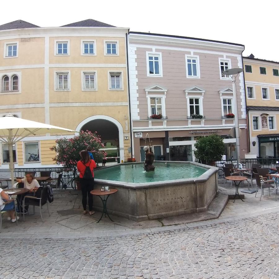 Marktplatz Traunsee LAKE View - B&B