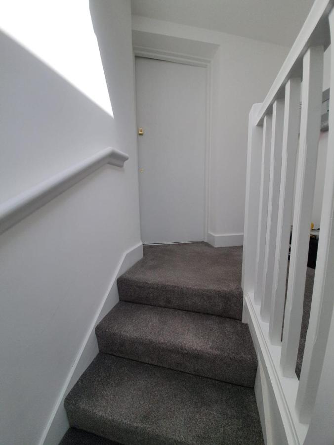 Chelmsford Town Centre New Modern Apartments - Ferienwohnung