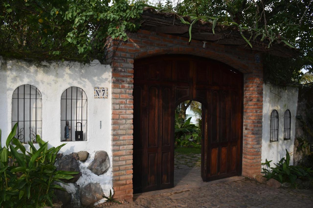The Mayan Grouper - B&B