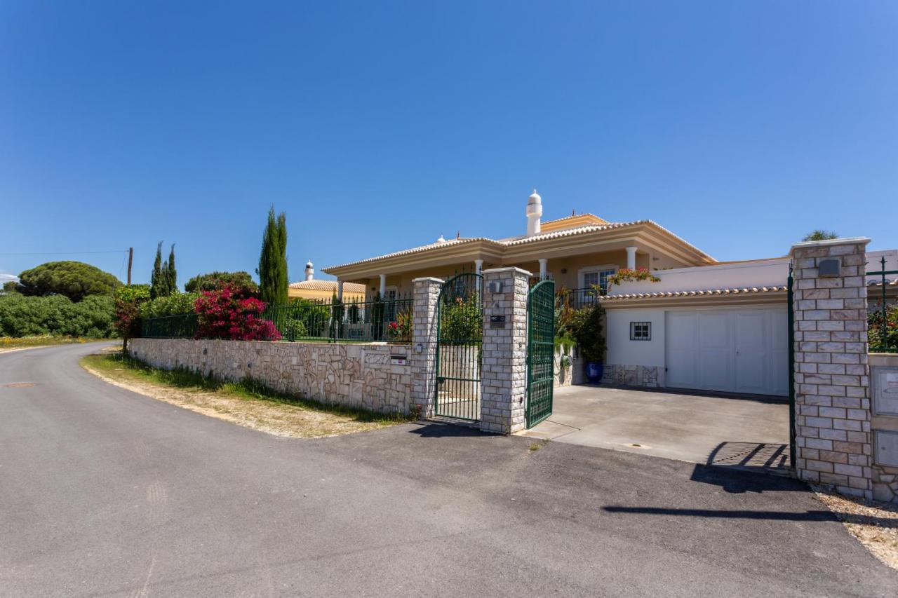 Fonte Santa Villa - B&B Quarteira