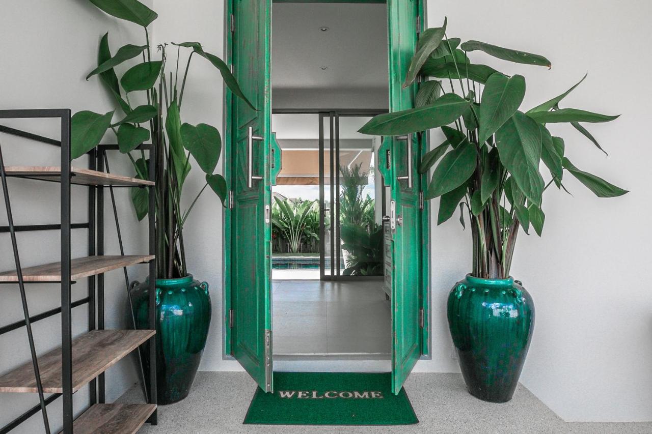 Modern 3BR Villa with Private Pool and BBQ - Bed and Breakfast Bang Tao Beach