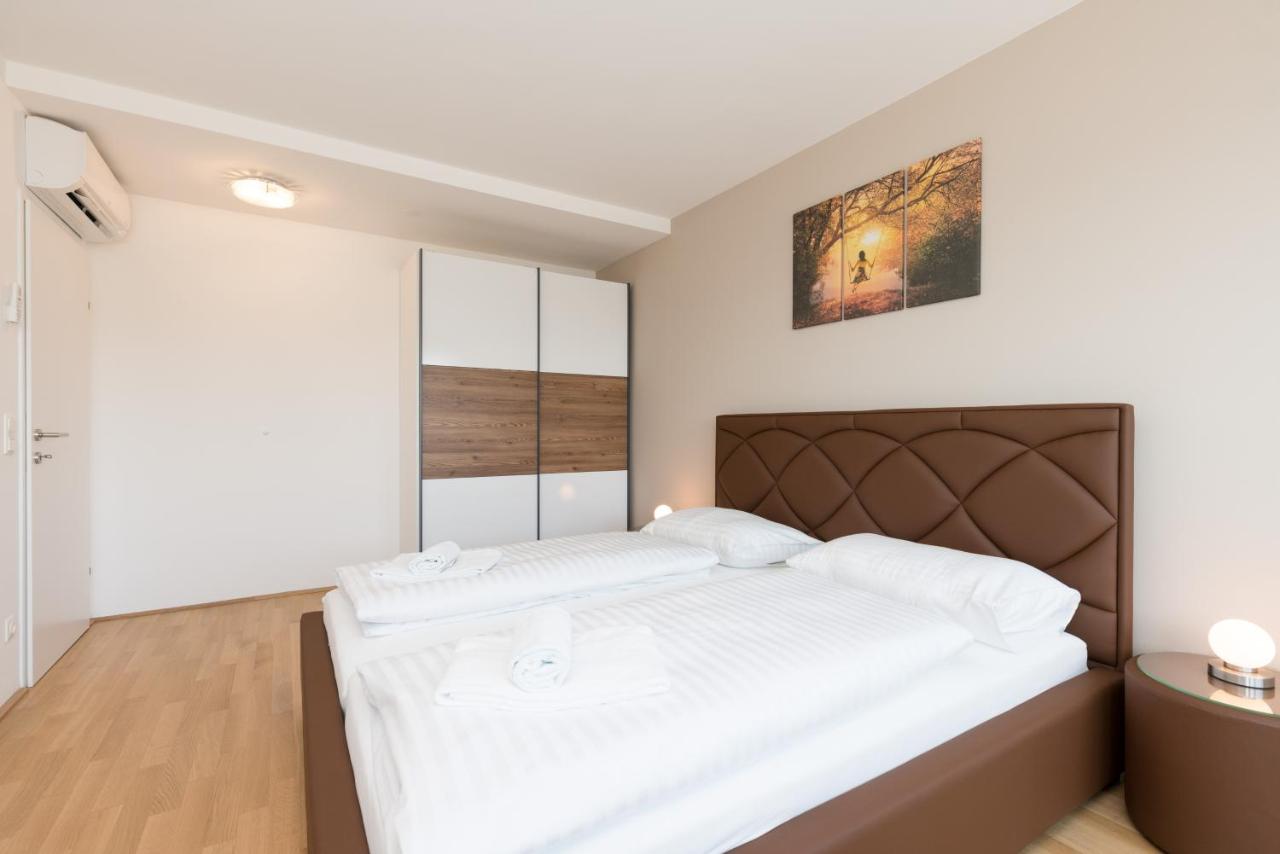 Two-Bedroom Apartment with Terrace - Courtyard View