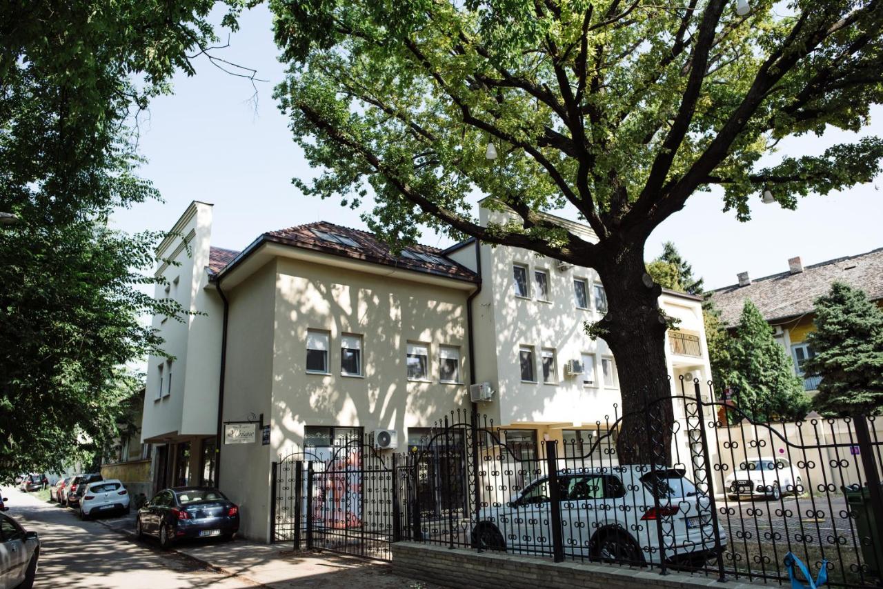 Apartman Donner Centar IV - Ferienwohnung