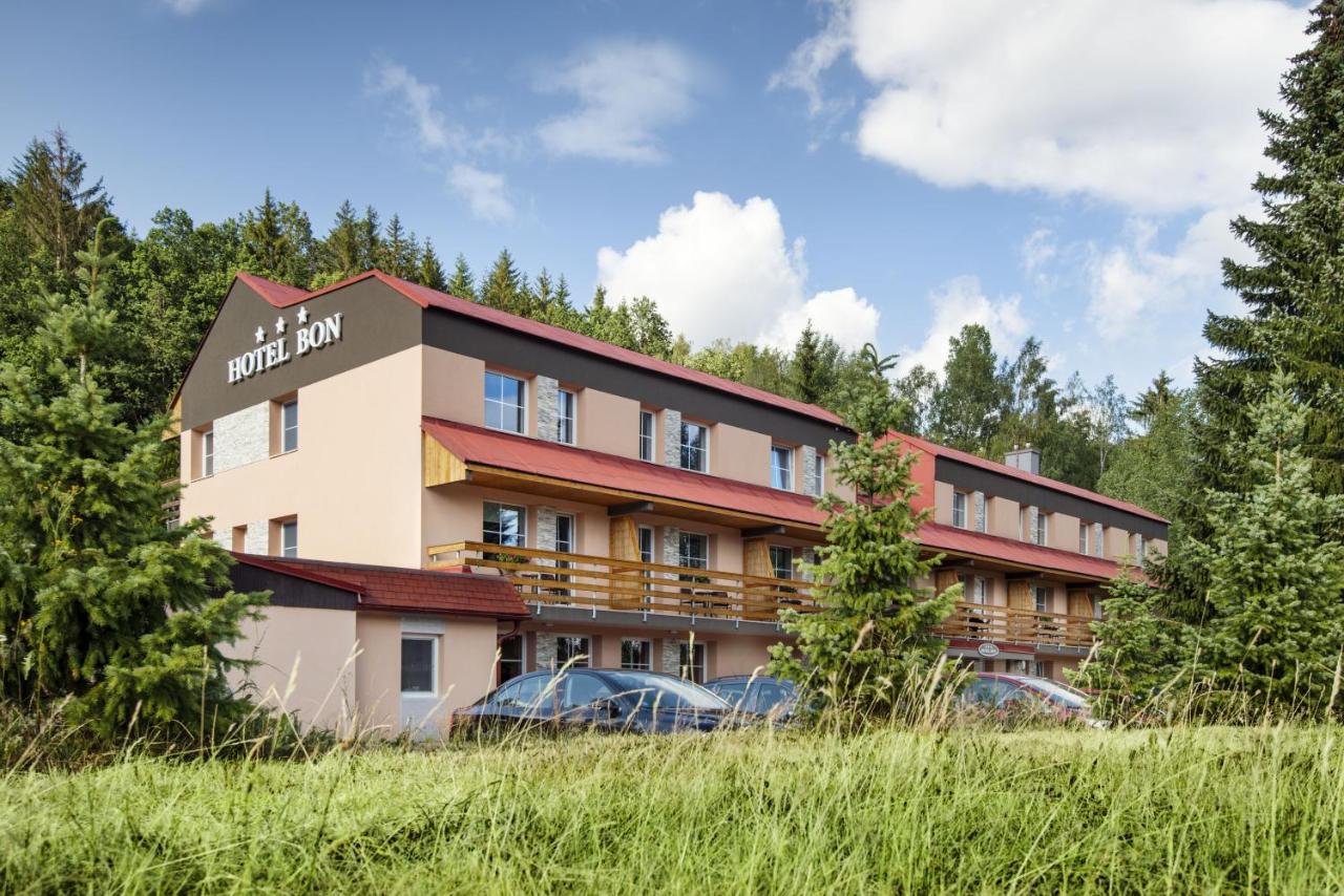 B&B Tanvald - Hotel Bon - Bed and Breakfast Tanvald