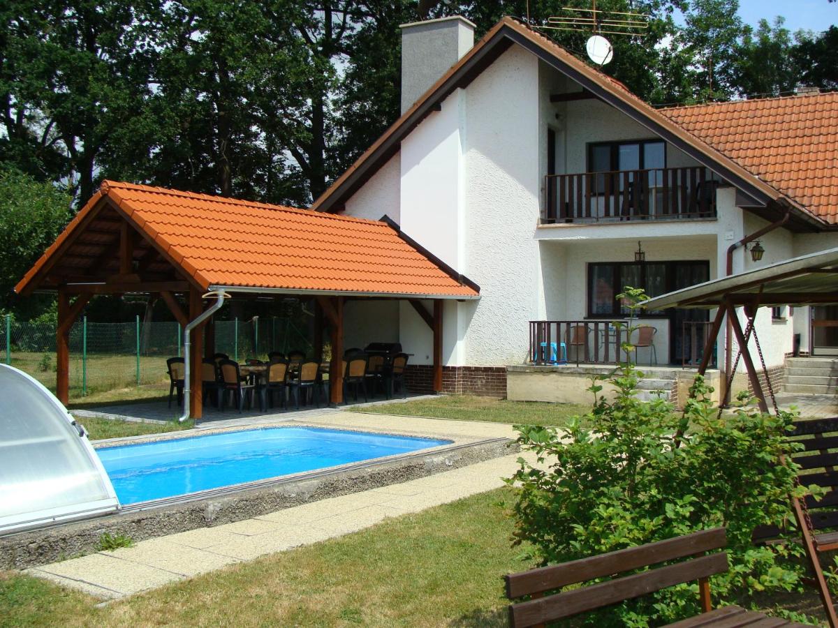 Apartmány Dívčice - B&B