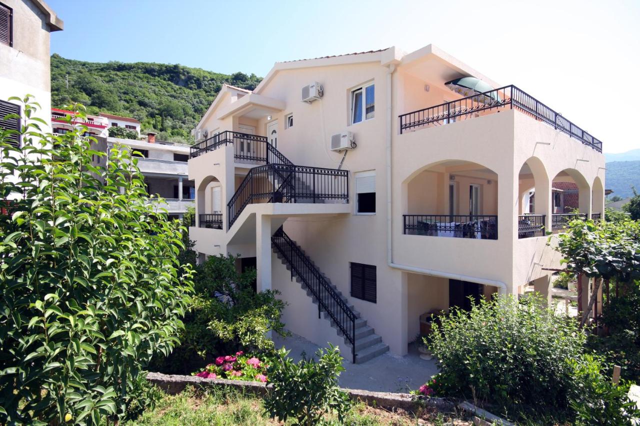 B&B Budva - Apartments Raičević - Bed and Breakfast Budva