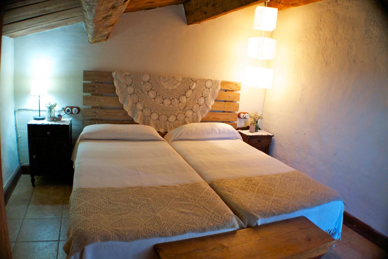 Three-Bedroom House - Pubillo 1