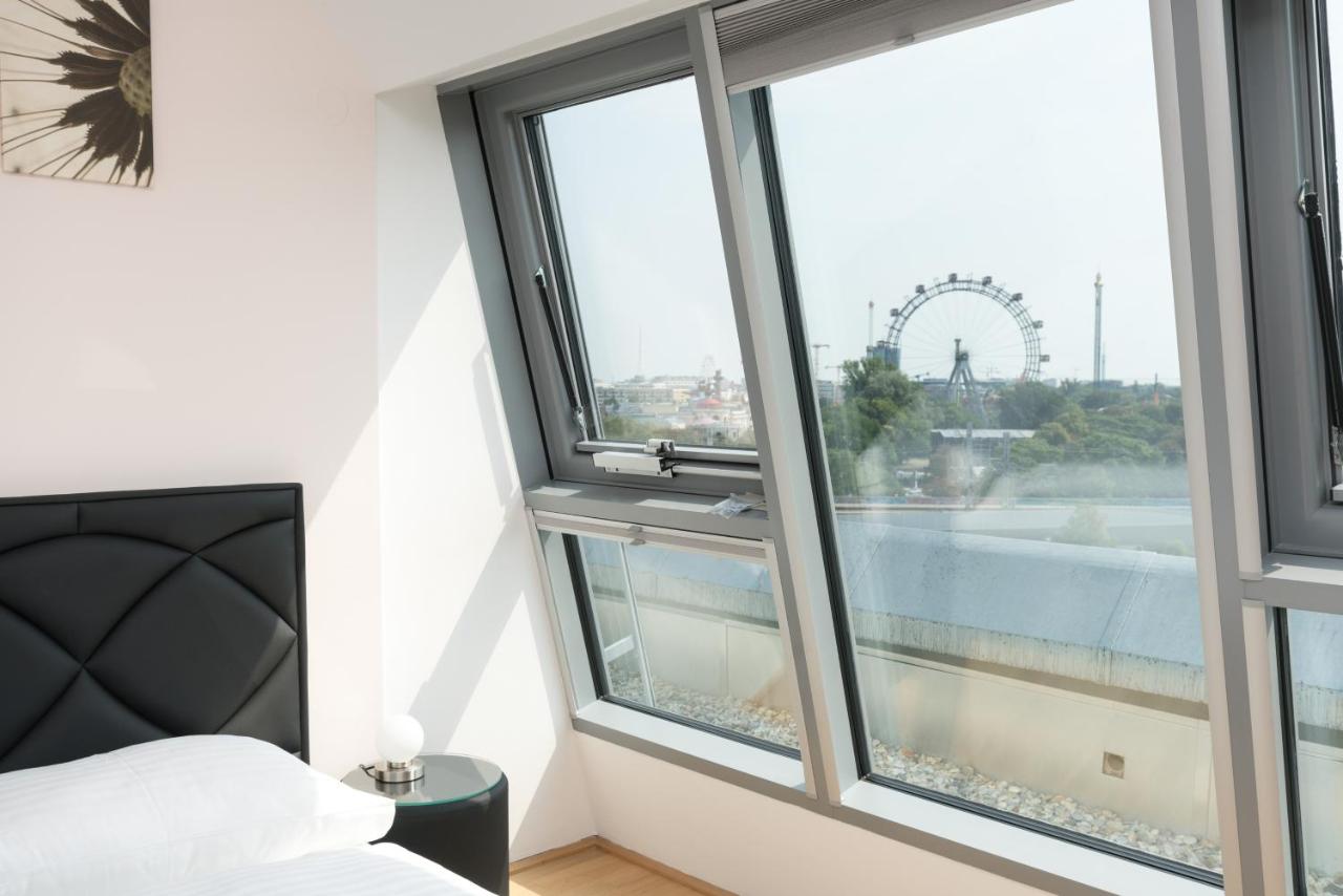 Three-Bedroom Apartment with Terrace - Penthouse