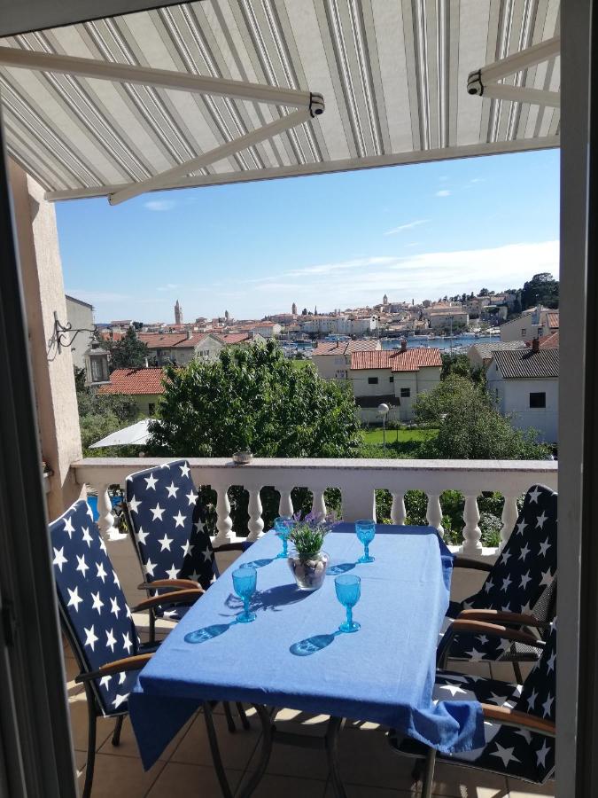 Apartmani Paula - B&B Rab
