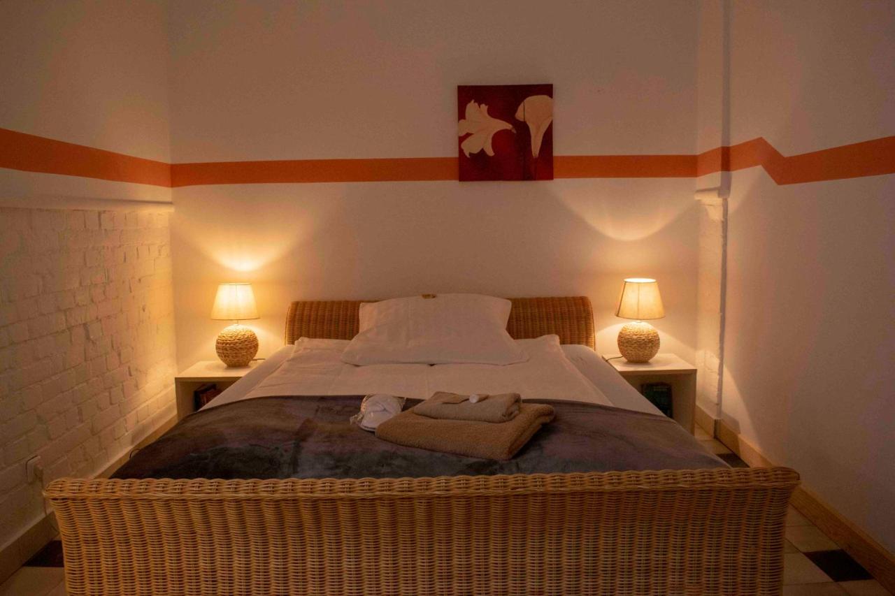 Petite Chambre Double avec Salle de Bains Commune