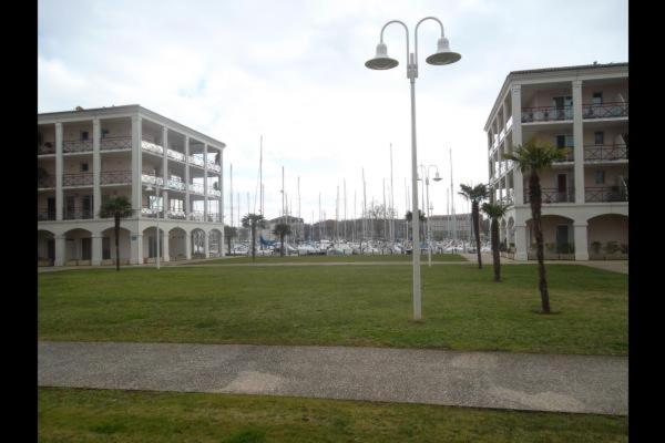 appartement "Helios" touristes et curistes annonce d'un particulier - Bed and Breakfast