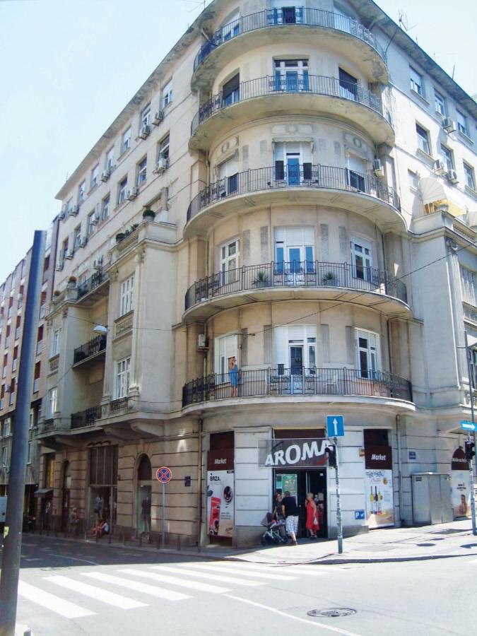 Viktor Luxury Suites - B&B Belgrado