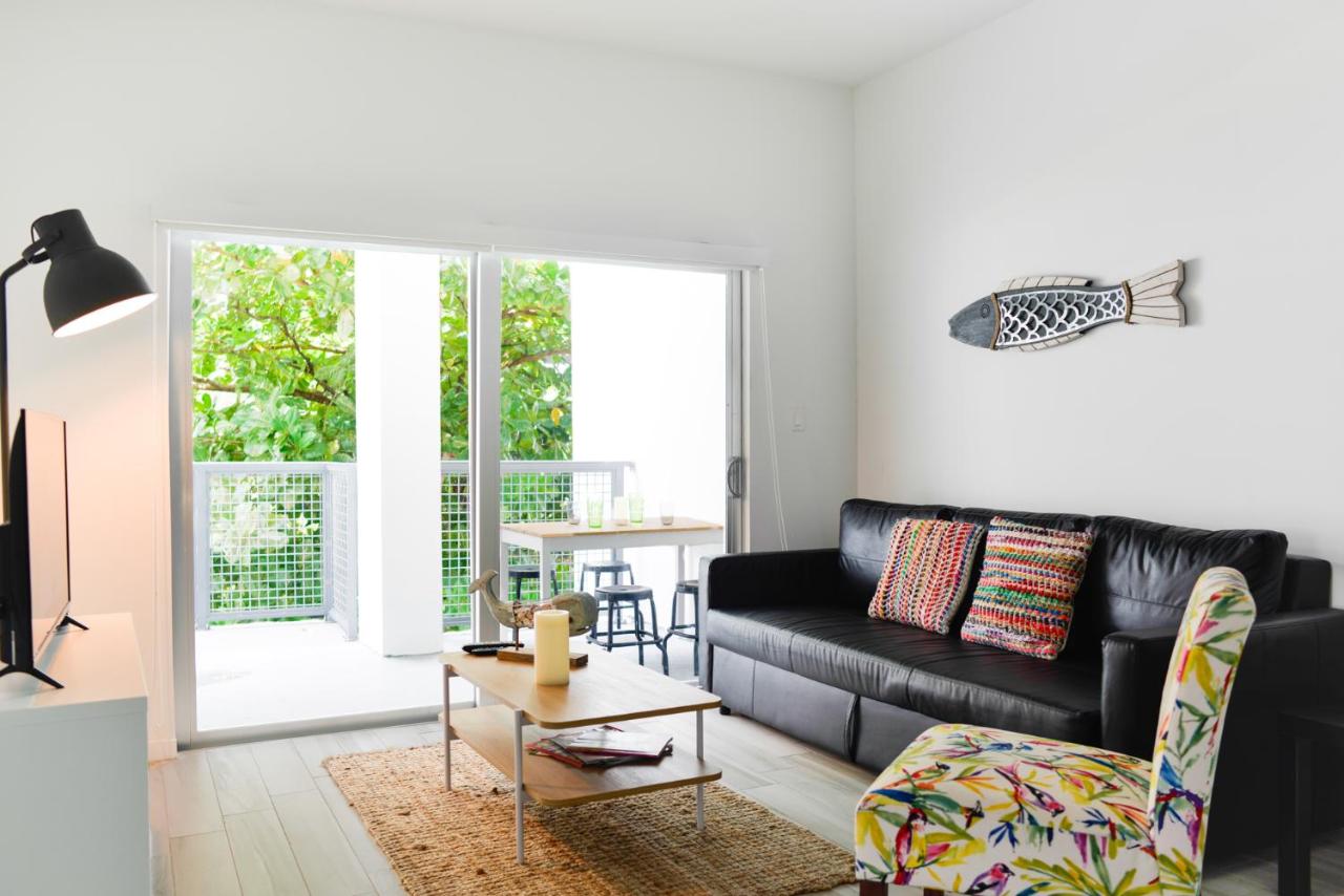 Amazing 2 BR Condo At Wynwood With Parking - B&B