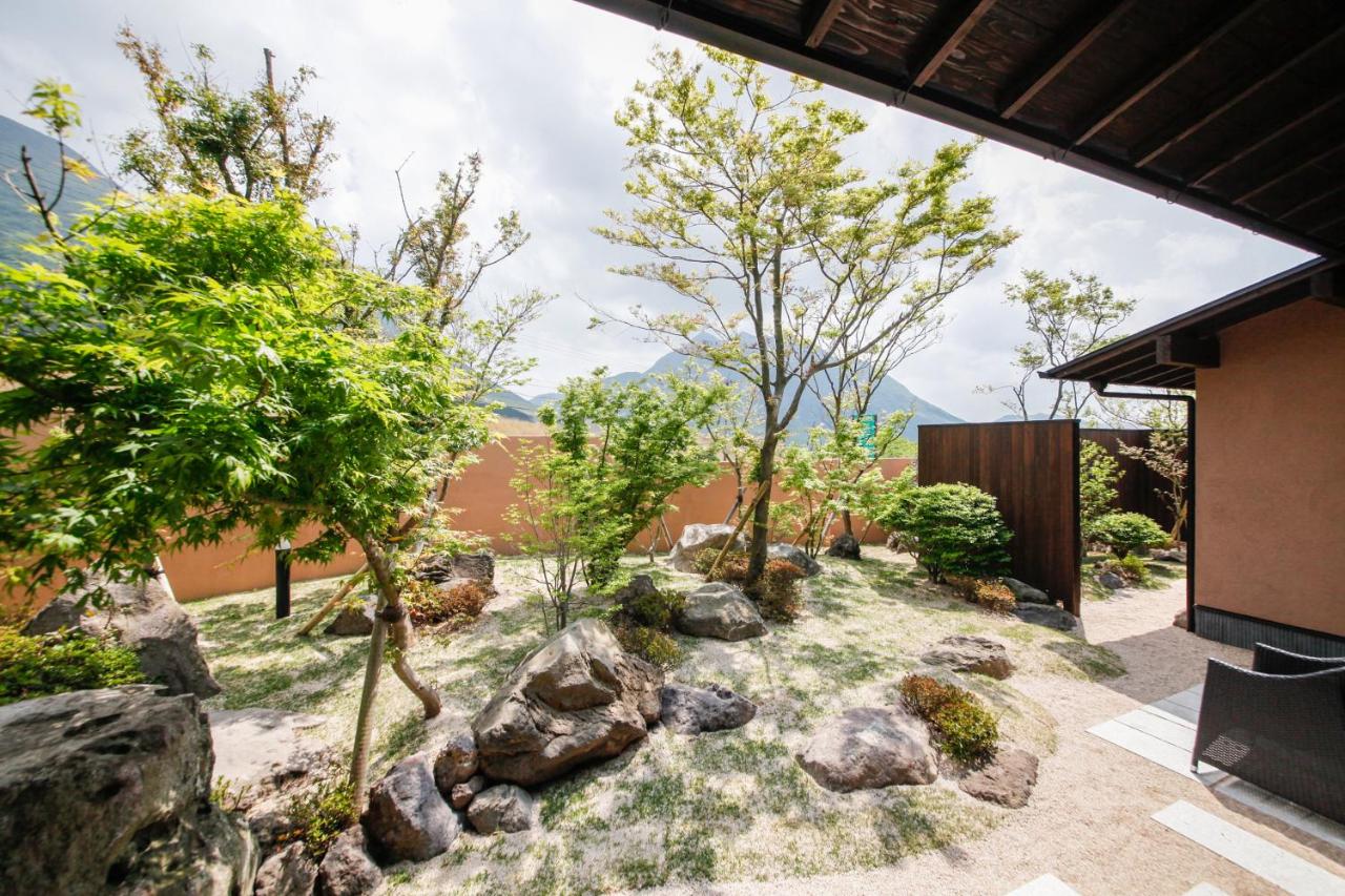 Japanese Western Room with Semi Open-Air Bath - Fuki