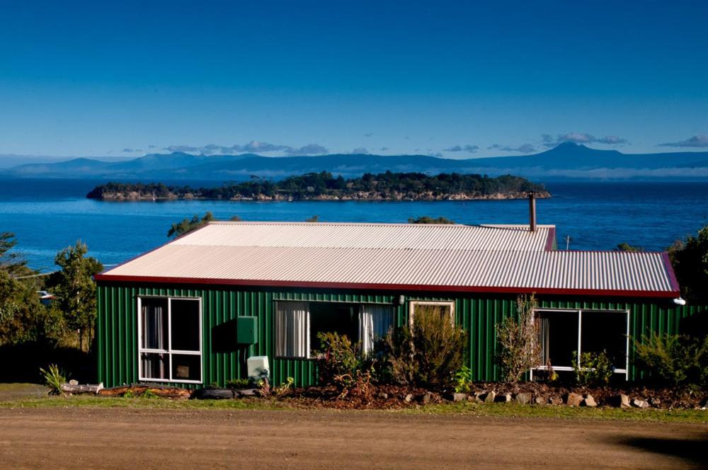 B&B Alonnah - Discover Bruny Island Holiday Accommodation - Bed and Breakfast Alonnah