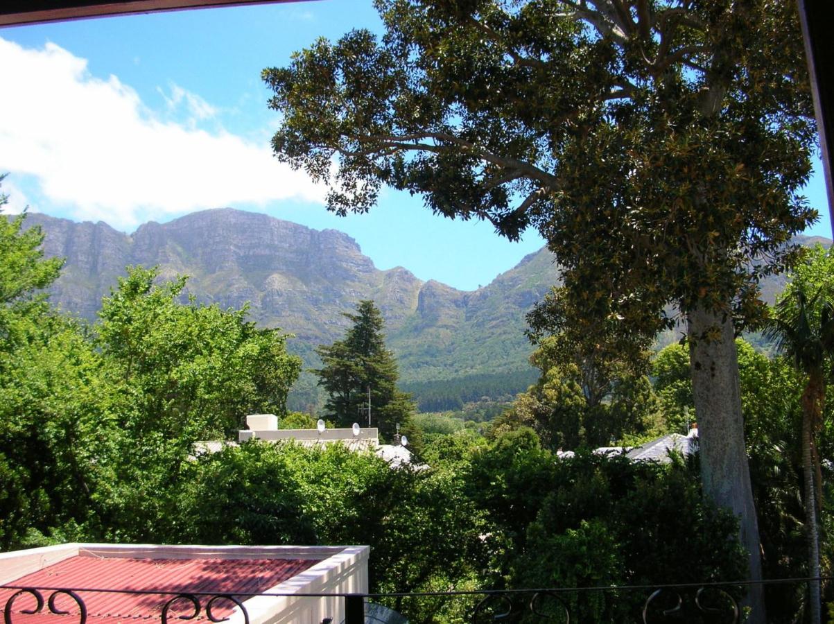 Luxus Doppel-/Zweibettzimmer mit Bergblick