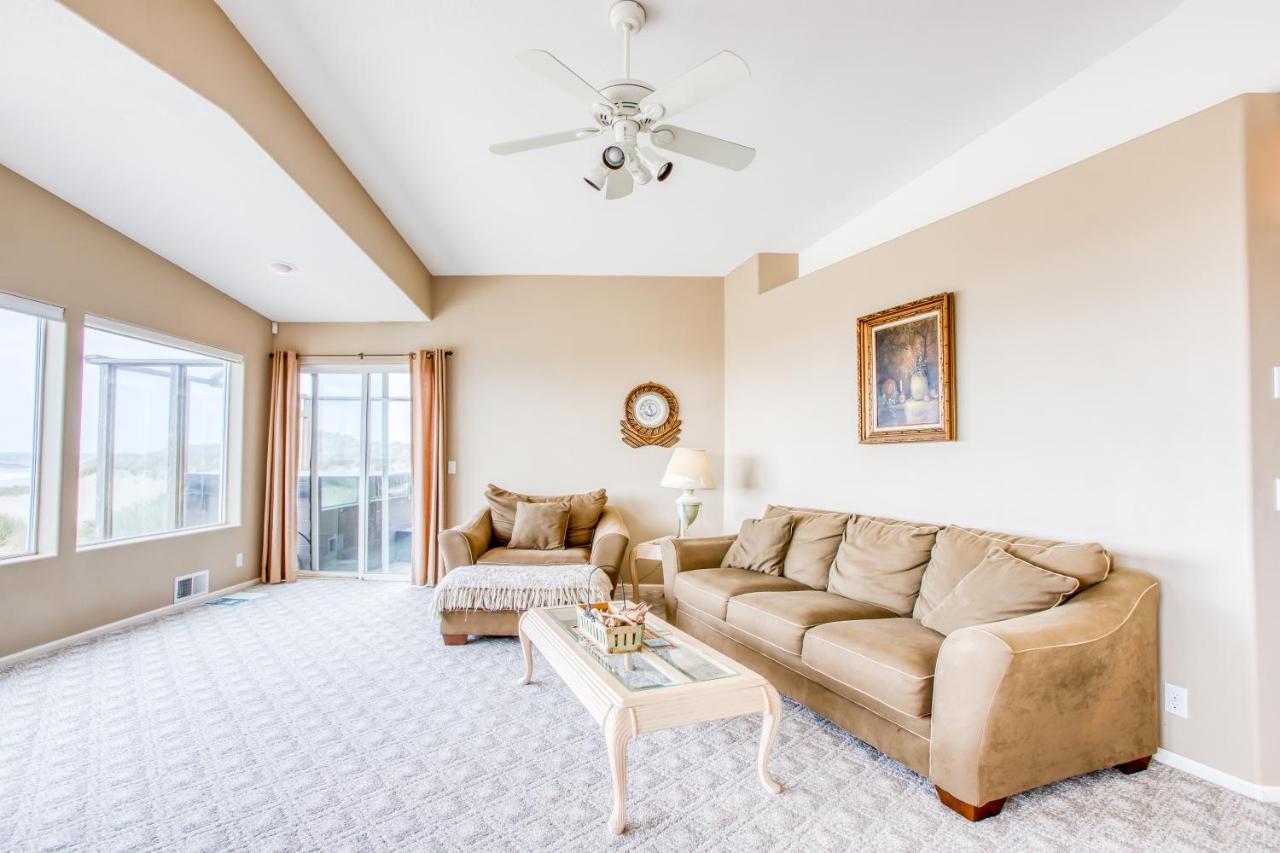 Beachside Bliss - B&B