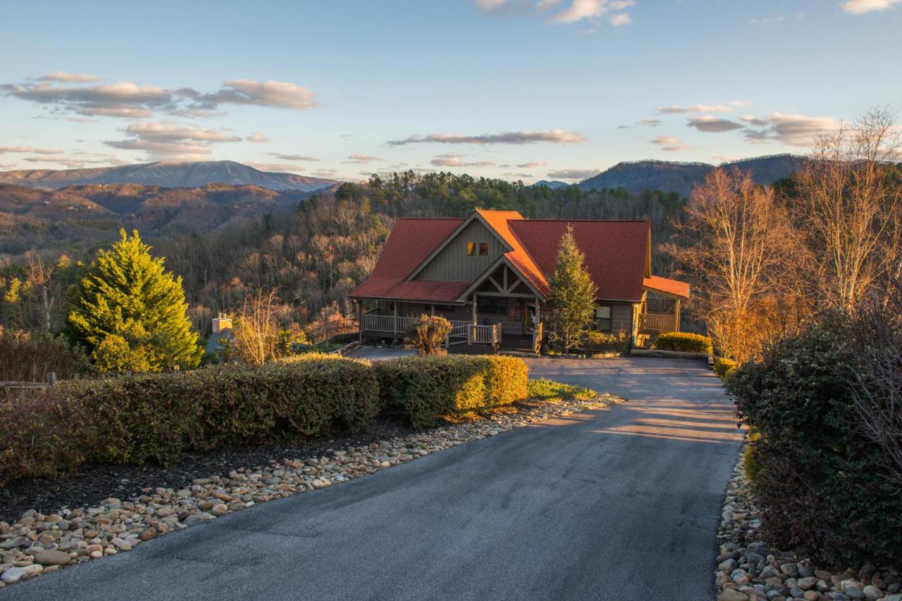 B&B Waldens Creek - Hogwartz of the Smokies Cabin - Bed and Breakfast Waldens Creek