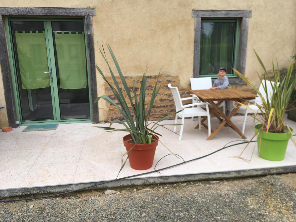 Les Gîtes d'Emilie - B&B Melesse