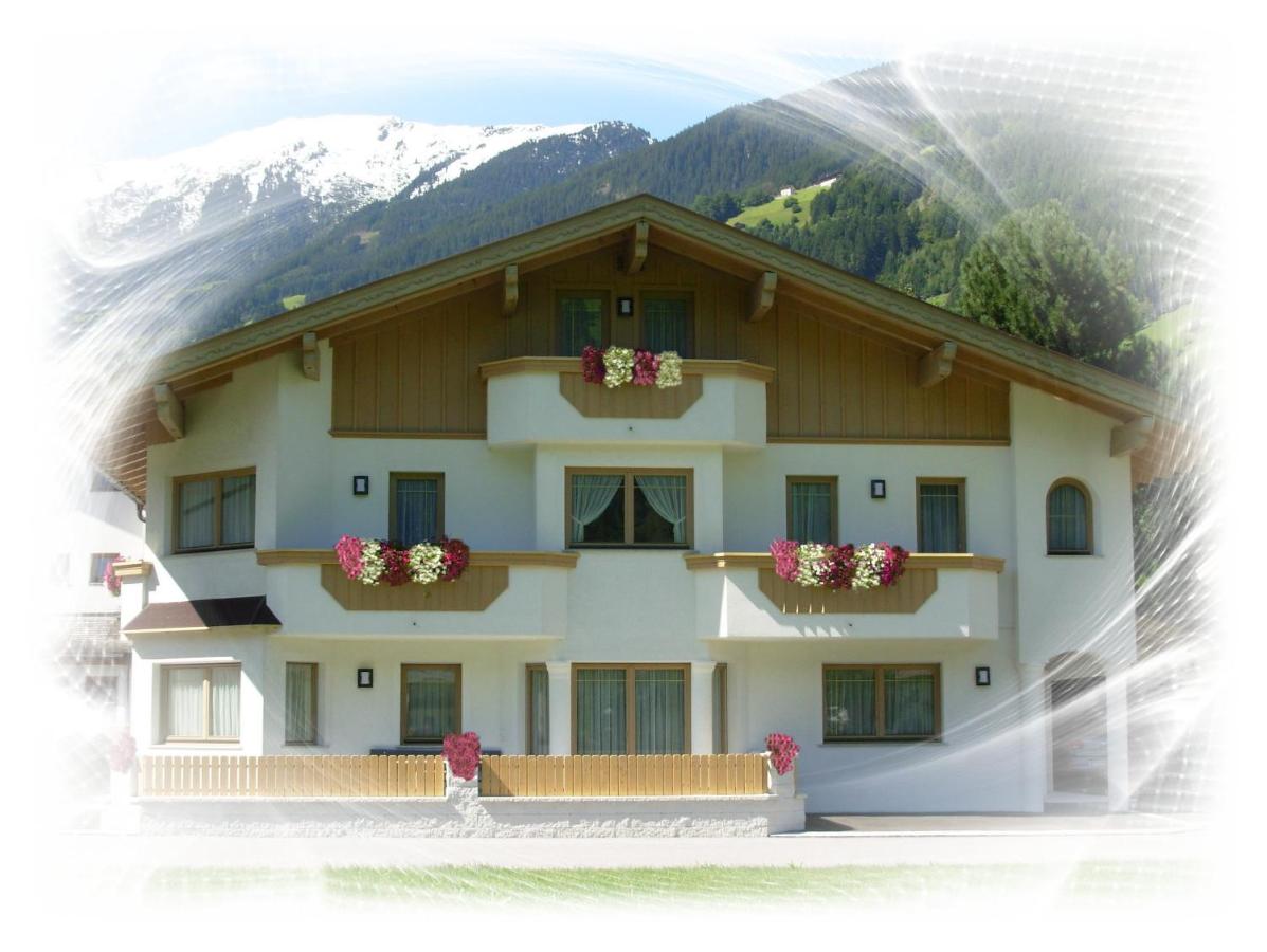 B&B Zell am Ziller - Appartement Geisler - Bed and Breakfast Zell am Ziller