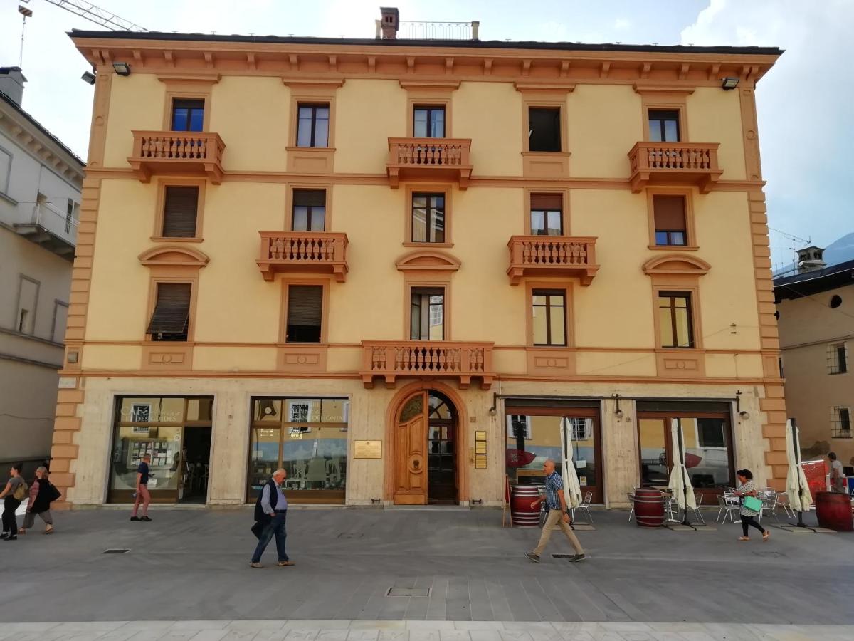 Mansarda Del Sole, Nel Cuore Di Aosta - B&B