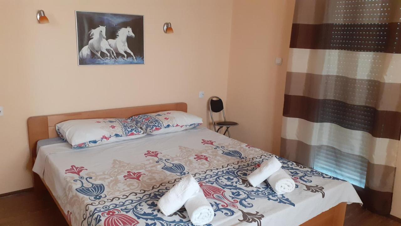 Sunshine - B&B Gevgelija