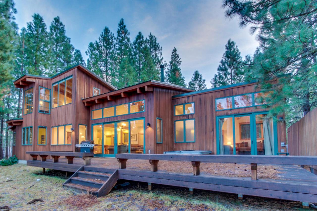 B&B Sisters - Black Butte Ranch: Aspen Grove Retreat - Bed and Breakfast Sisters