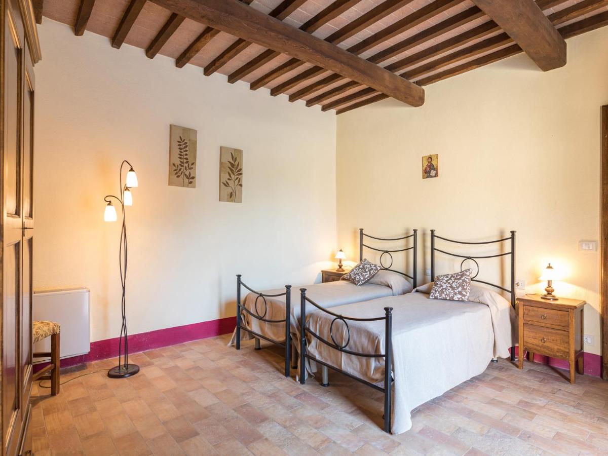 Appartamento con 2 Camere da Letto e Ingresso Indipendente