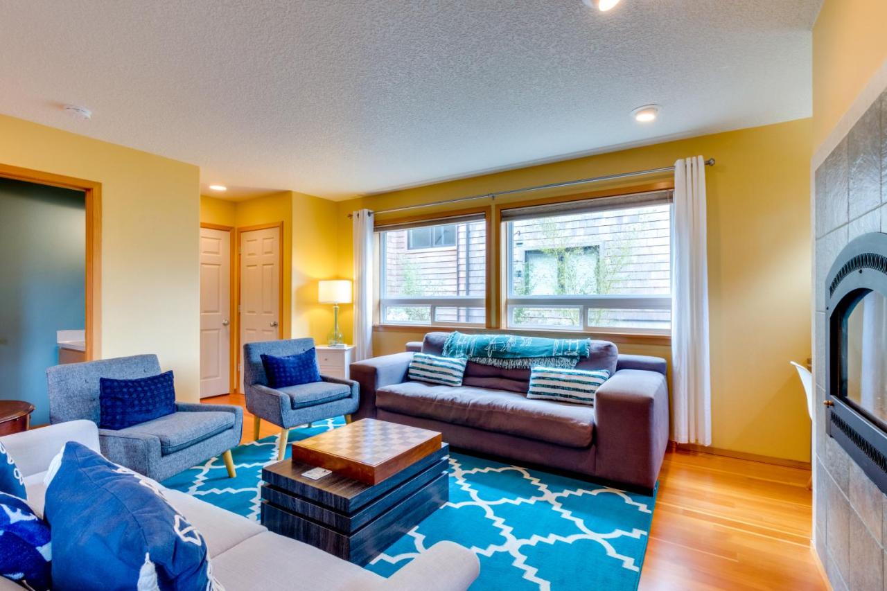 Ride the Wave (MCA #439) - B&B Manzanita