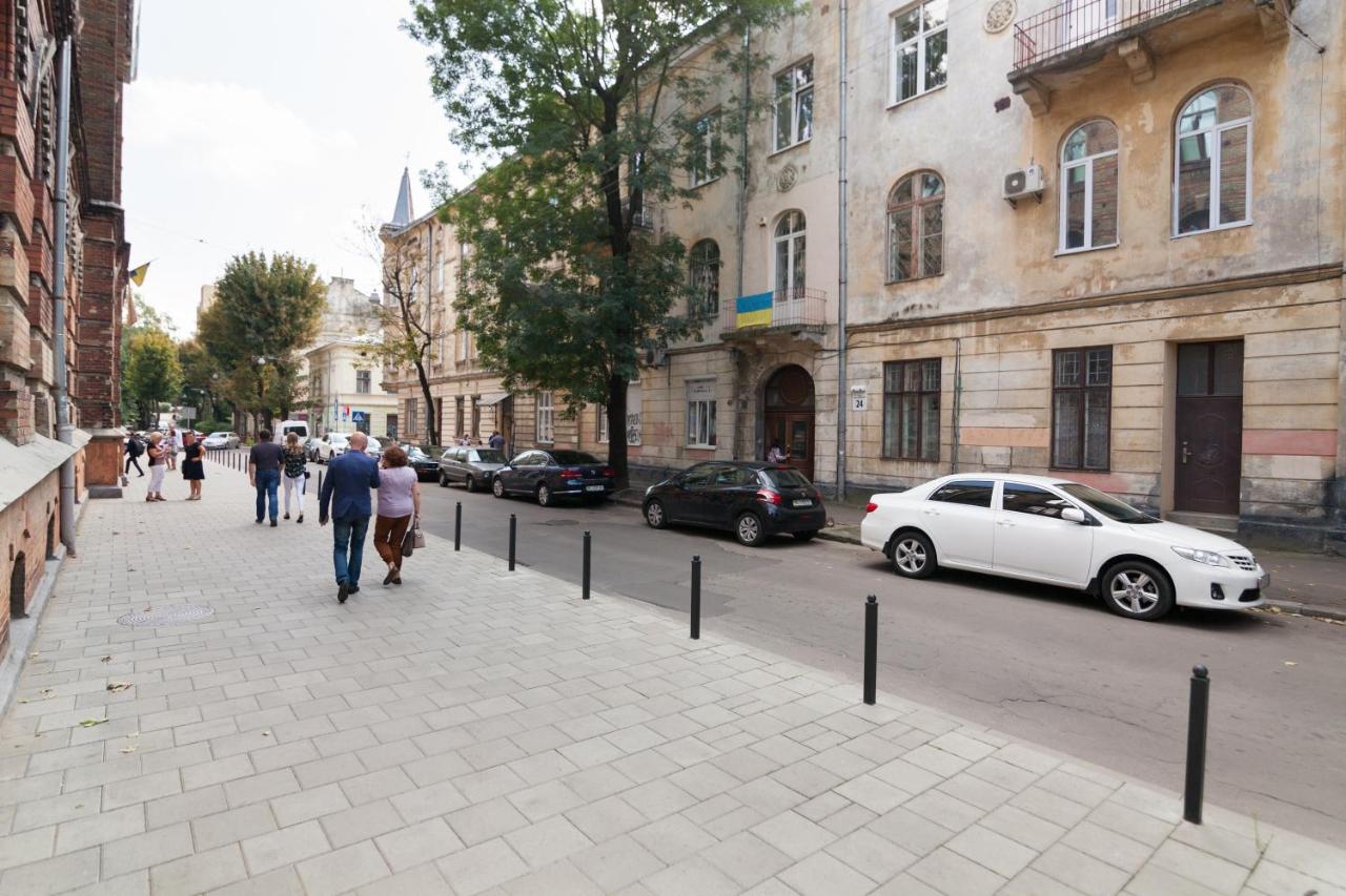 LEOGRAND One-bedroom Apartments on Tugan-Baranovskogo 24 - B&B