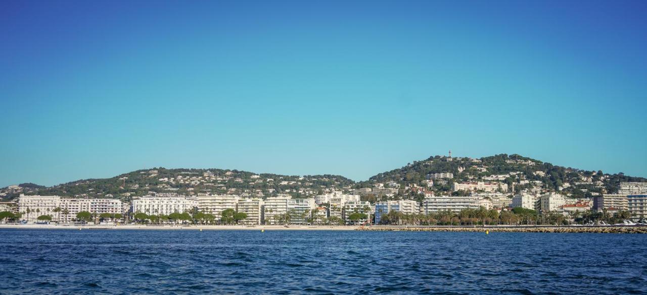 Blvd De La Croisette 82A, Cannes, La Réale - B&B