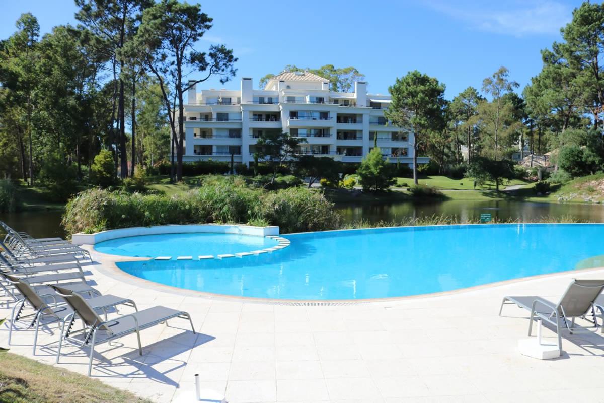 Green Park Apartamento en PB con Jardín - B&B Punta del Este