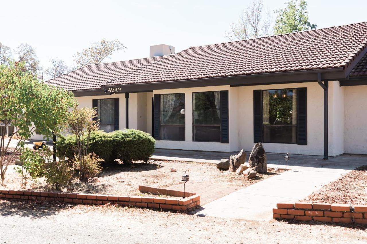Moon Ranch - a gateway to Yosemite - B&B Mariposa