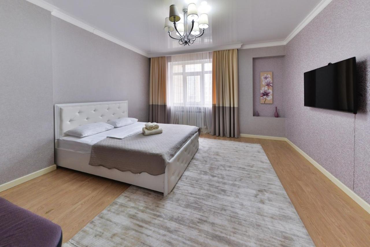 B&B Taldykol’ - Apartments Promenade EXPO Mangilik el 50 - Bed and Breakfast Taldykol’