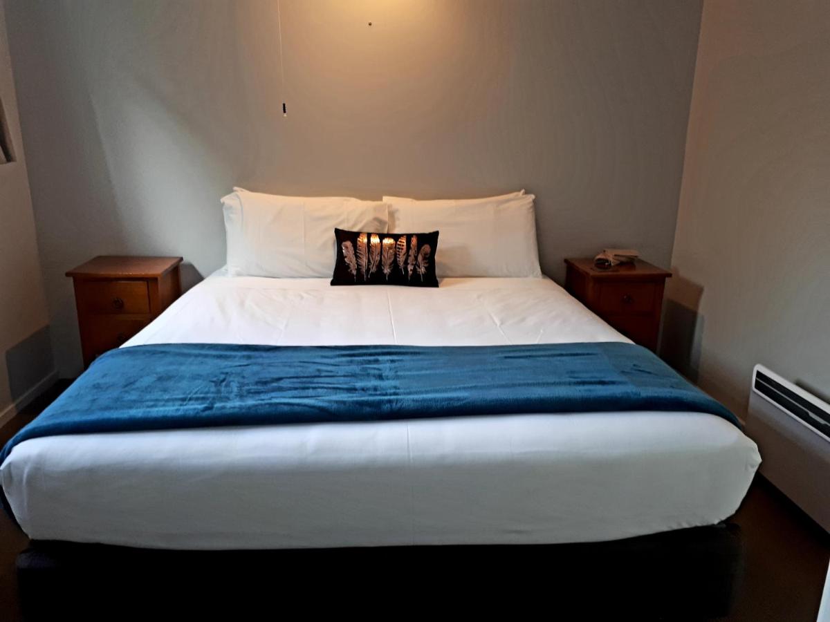 King (One Bedroom unit)