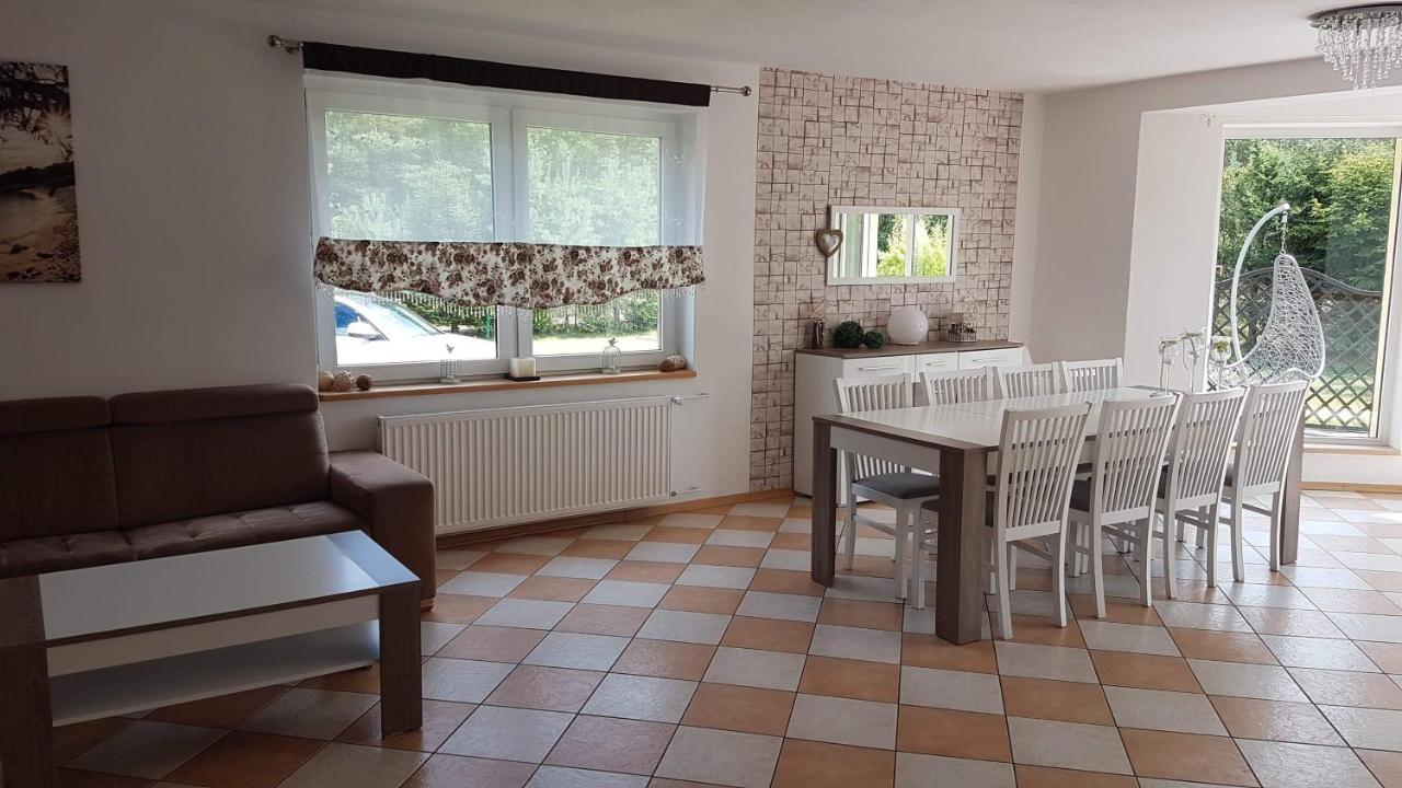 Dom Majówka - B&B