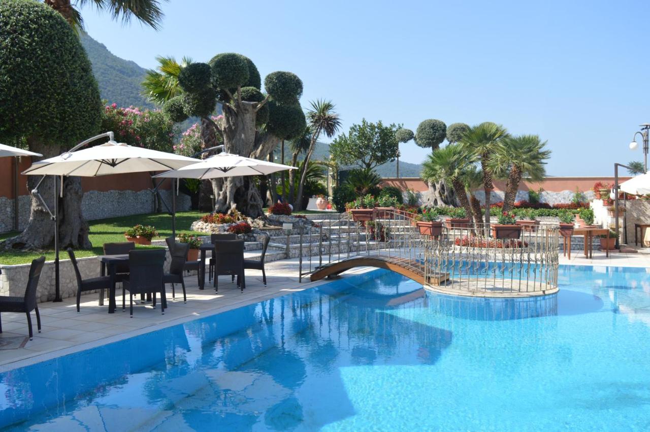 Villa Dei Fiori - B&B